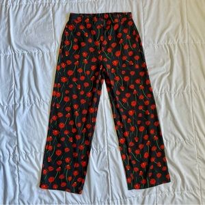 Red flower print pants